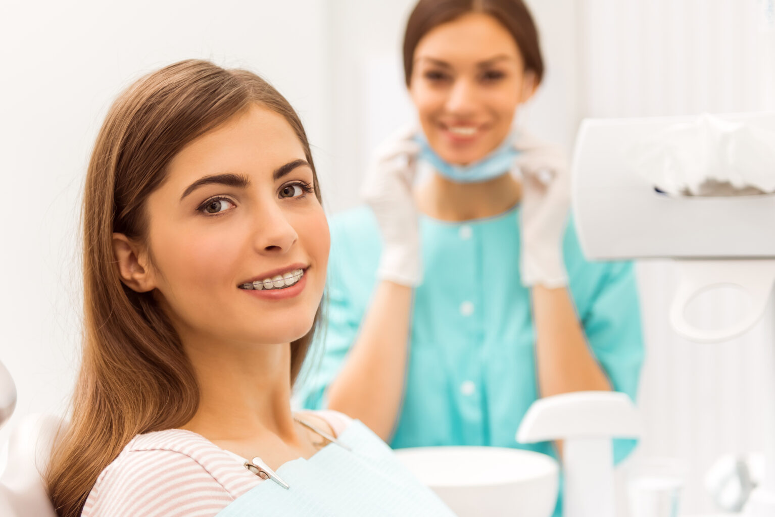 orthodontic treatment for teenage girl